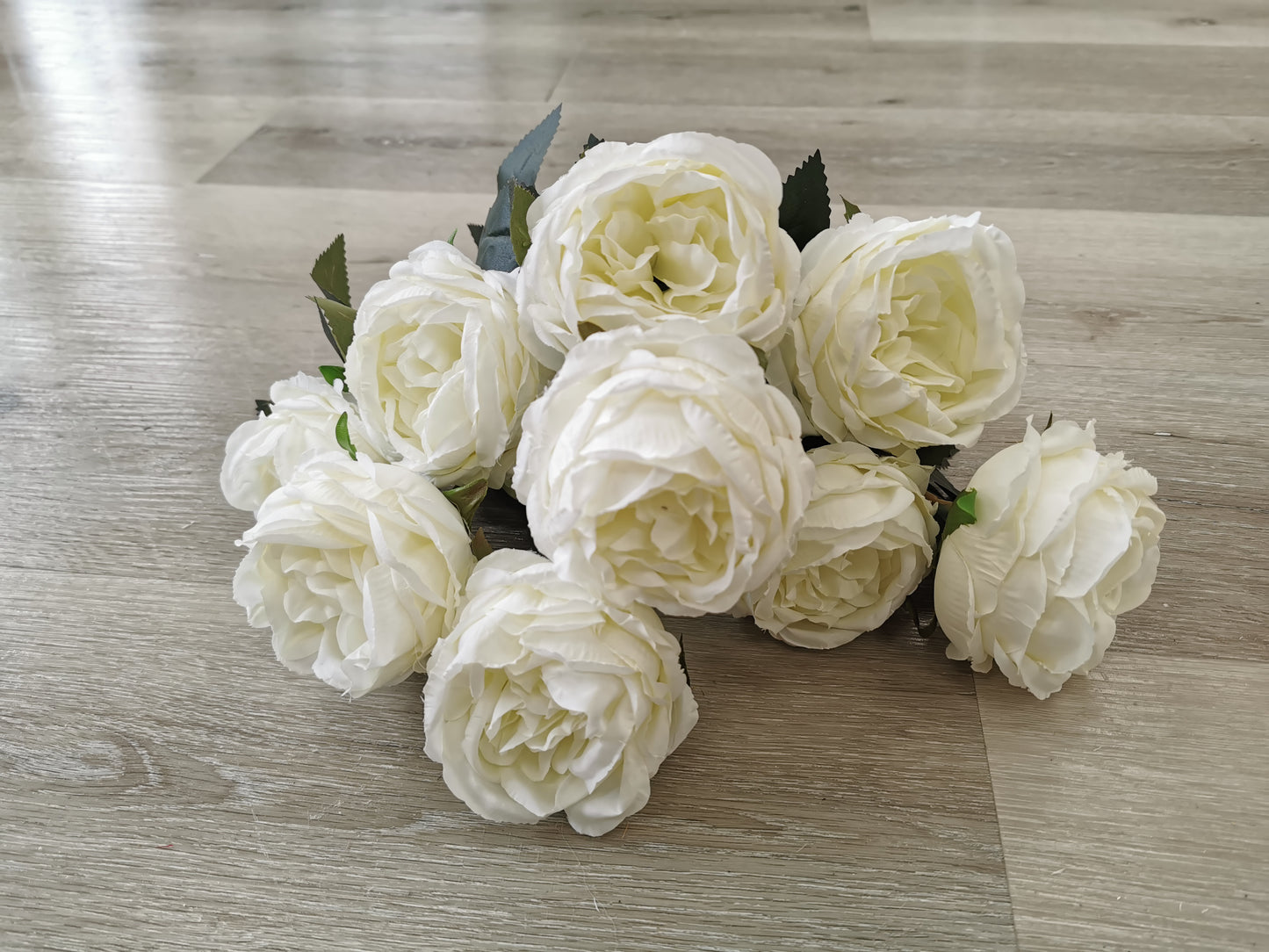 9 heads Rose, 4 available colors: Cream White, Coffee, Blue and Purple