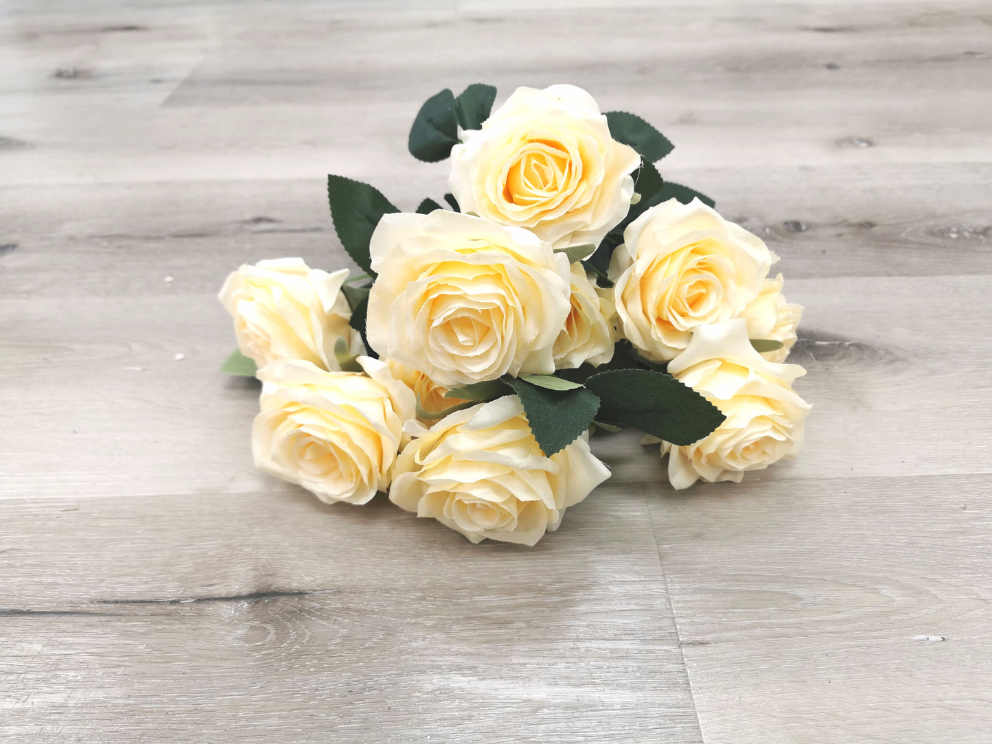10 Heads Rose, 3 available colors: Champagne, Light Yellow, and Purple