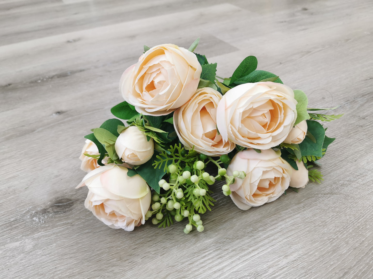 9 Heads Rose with 2 fillers, 4 available colors: Cream white, champagne, Blue and Orange