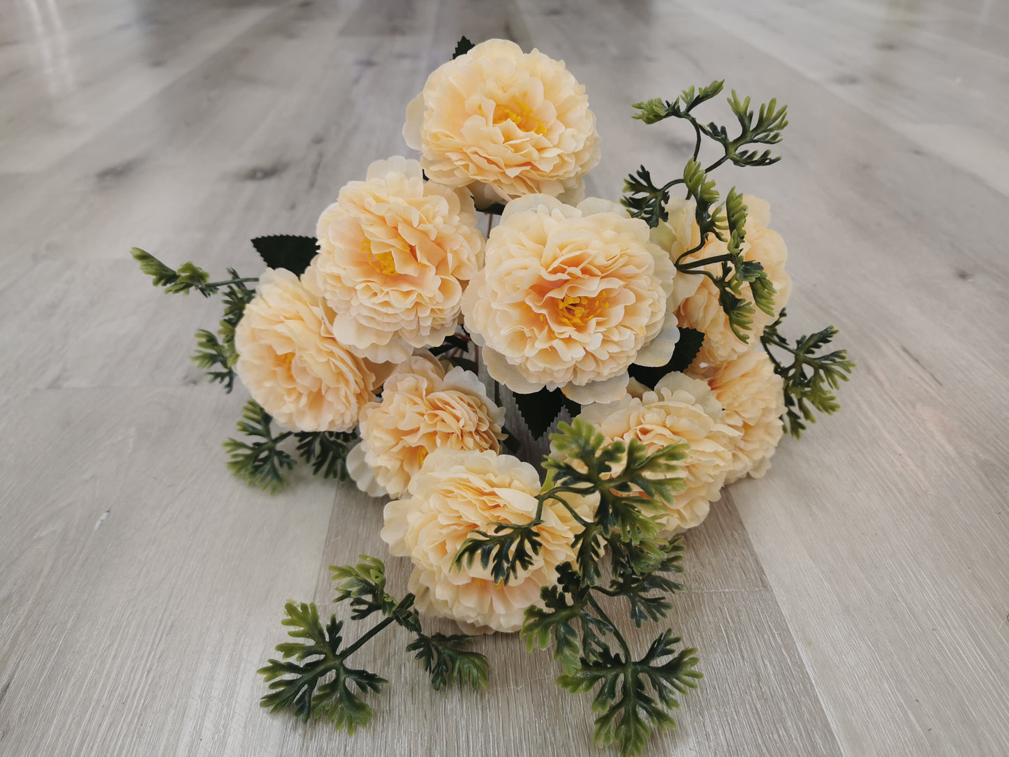 7 heads Chrysanthemum, 7 available colors: White, Red, Yellow, Purple, coffee, Dusty Pink, and Sliver Grey