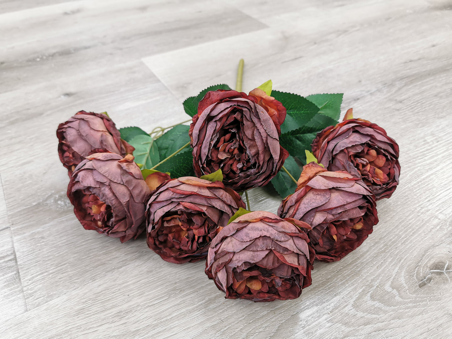 7 heads Rose, 4 available colors: Dark Red, Dark Coffee, Coffee and Orange