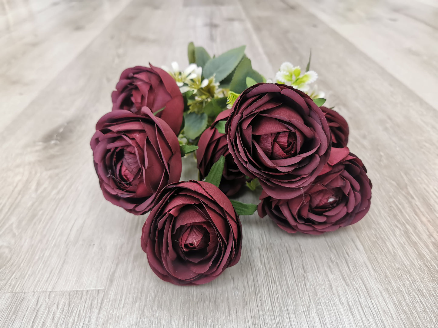 7 heads Rose, 7 available colors: Cream White, Blue, Dark Red, Pink, Dark Pink, Orange and Yellow.
