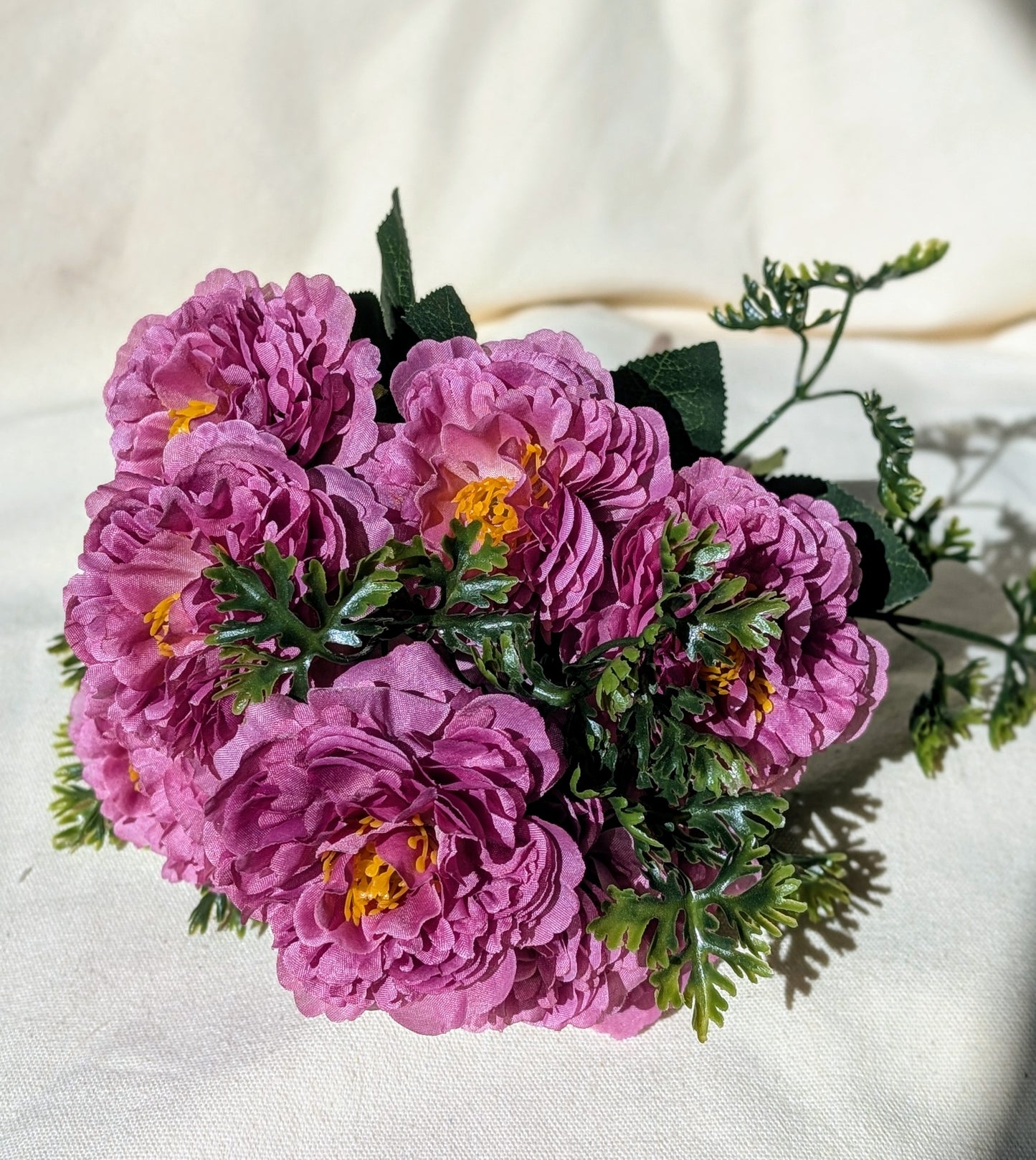 7 heads Chrysanthemum, 7 available colors: White, Red, Yellow, Purple, coffee, Dusty Pink, and Sliver Grey