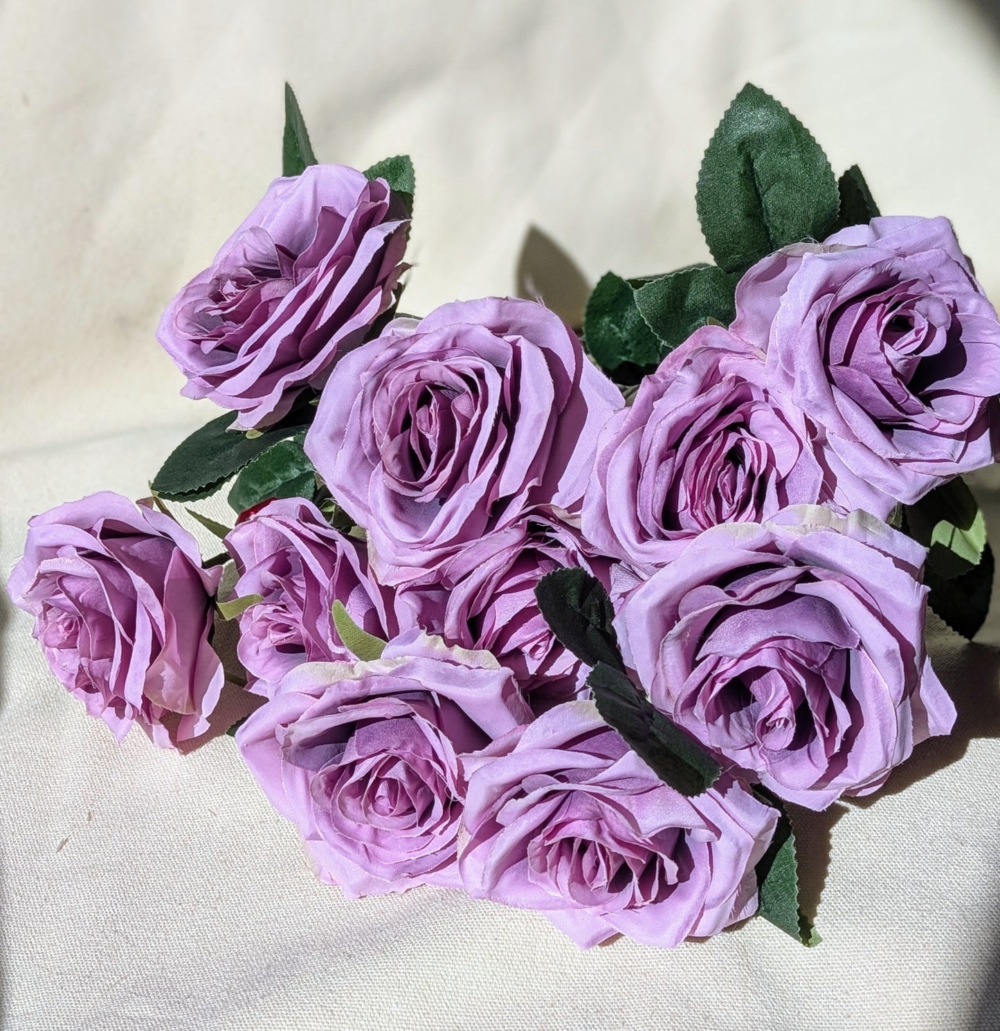 10 Heads Rose, 3 available colors: Champagne, Light Yellow, and Purple