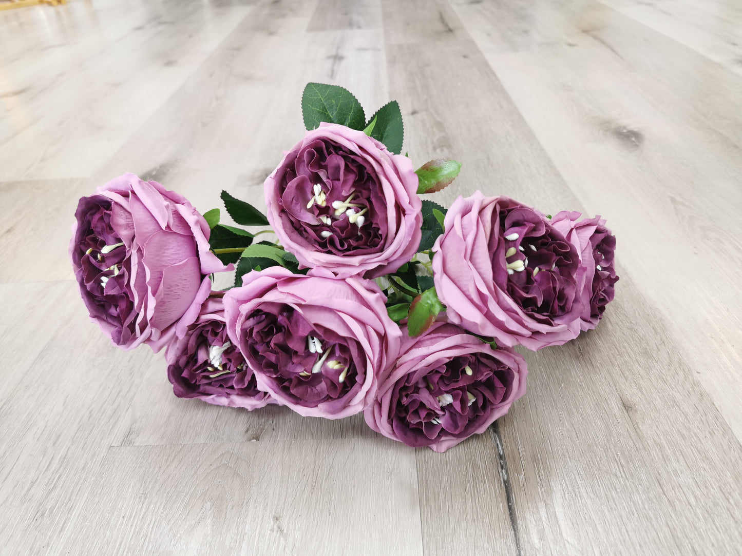 Tea Rose, available in 7 colors: Cream white, Champagne, Pink, Light purple, Dark purple and Red