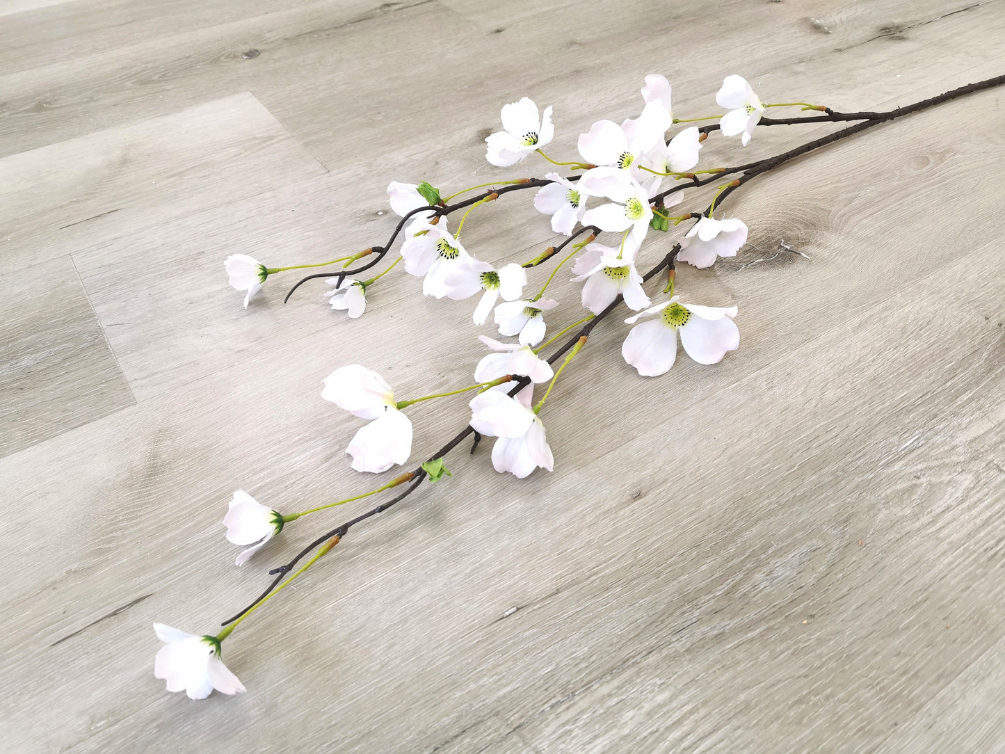Artificial Medlar Flower, available colors: White and Light Pink