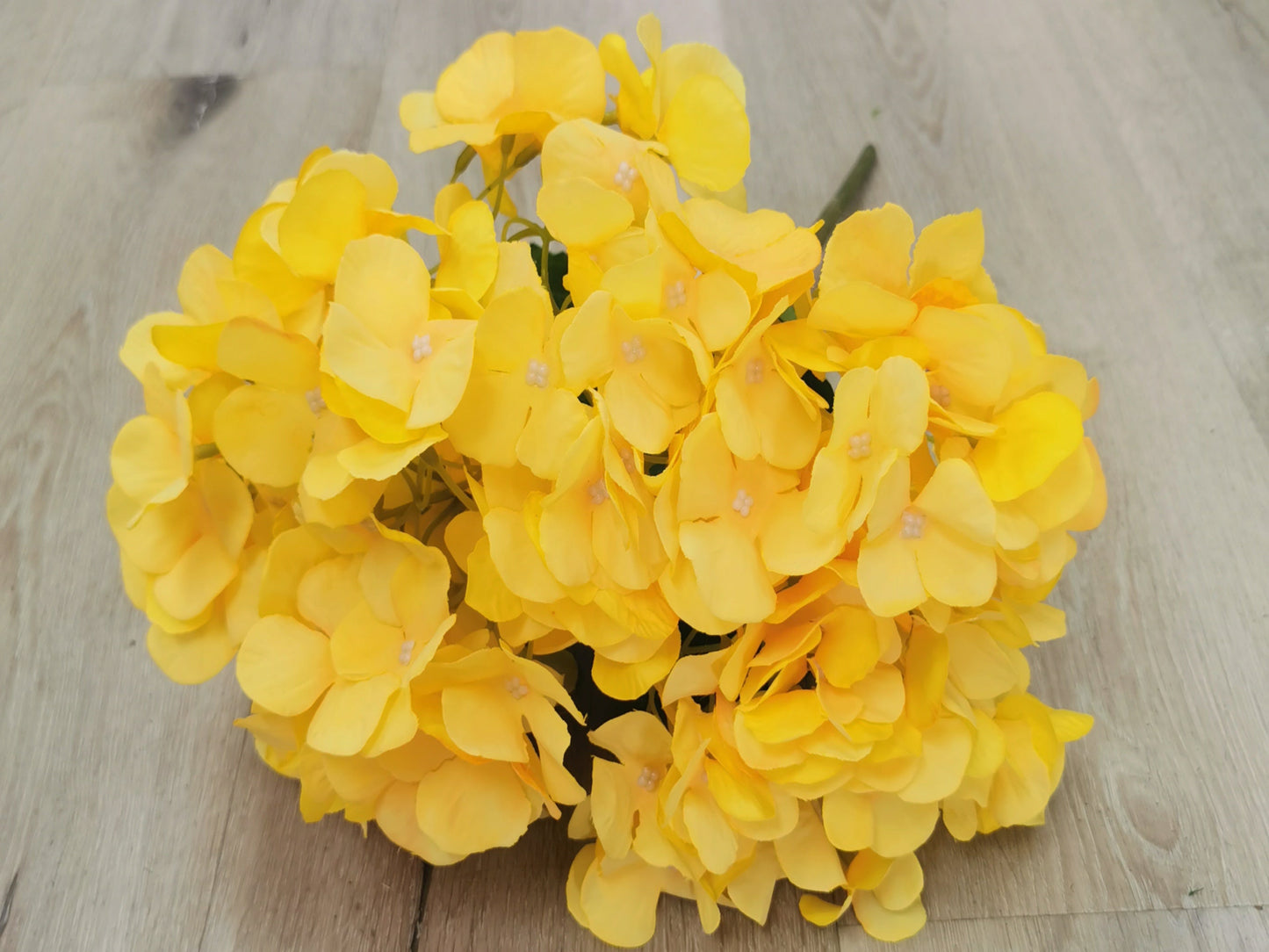 Yellow Artificial Hydrangea – 5 Heads (Large Petals)