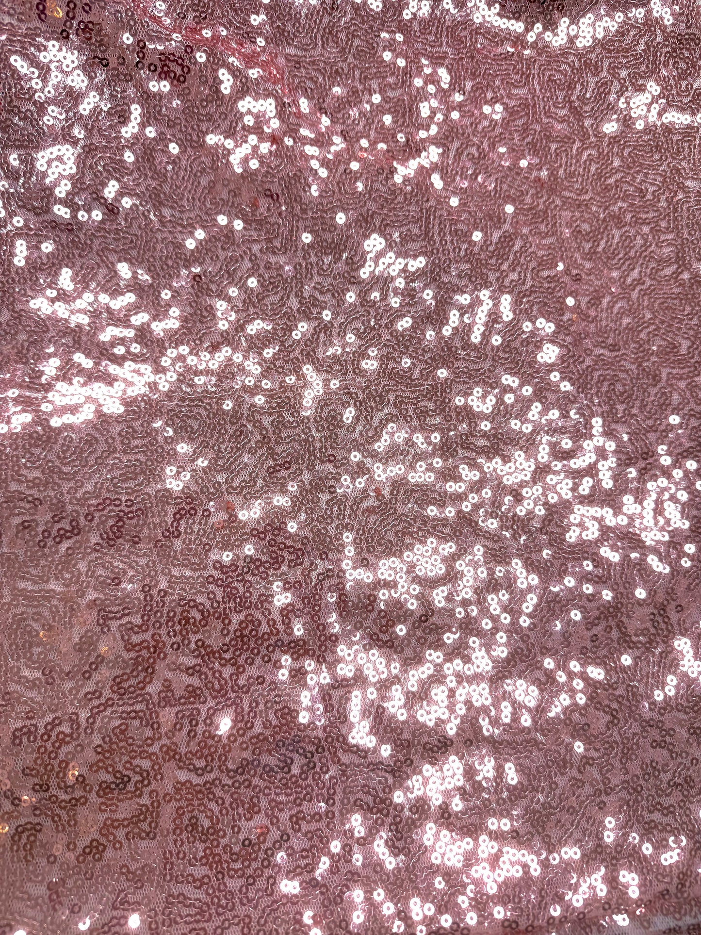 Sequin, Size 5'(W) X 20'(L). Available colors: Gold and Rose Gold