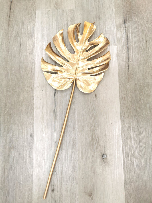 Artificial Monstera leaf, available colors: gold and silver, available size: small and large