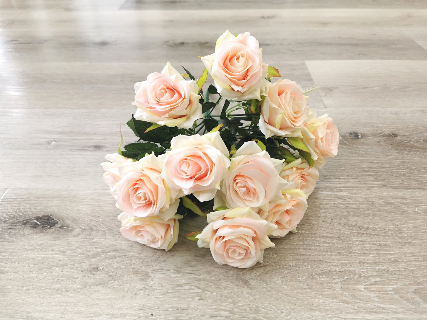 12 heads Rose, available colors: Light Pink, Pink, White and Light Green